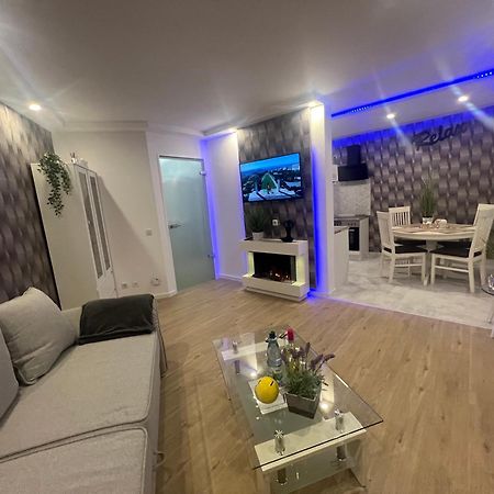 Ferienwohnung Viktoria غوتا المظهر الخارجي الصورة