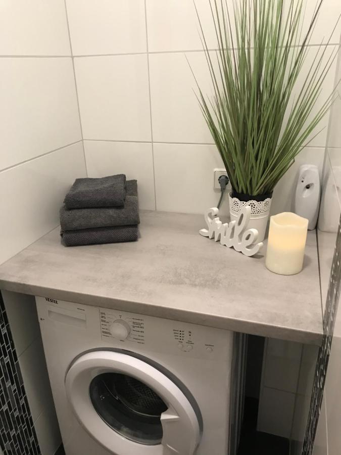 Ferienwohnung Viktoria غوتا المظهر الخارجي الصورة