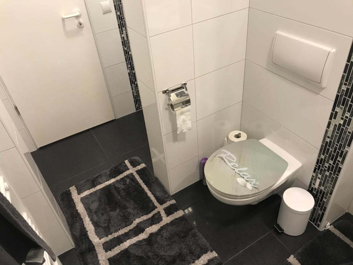 Ferienwohnung Viktoria غوتا المظهر الخارجي الصورة