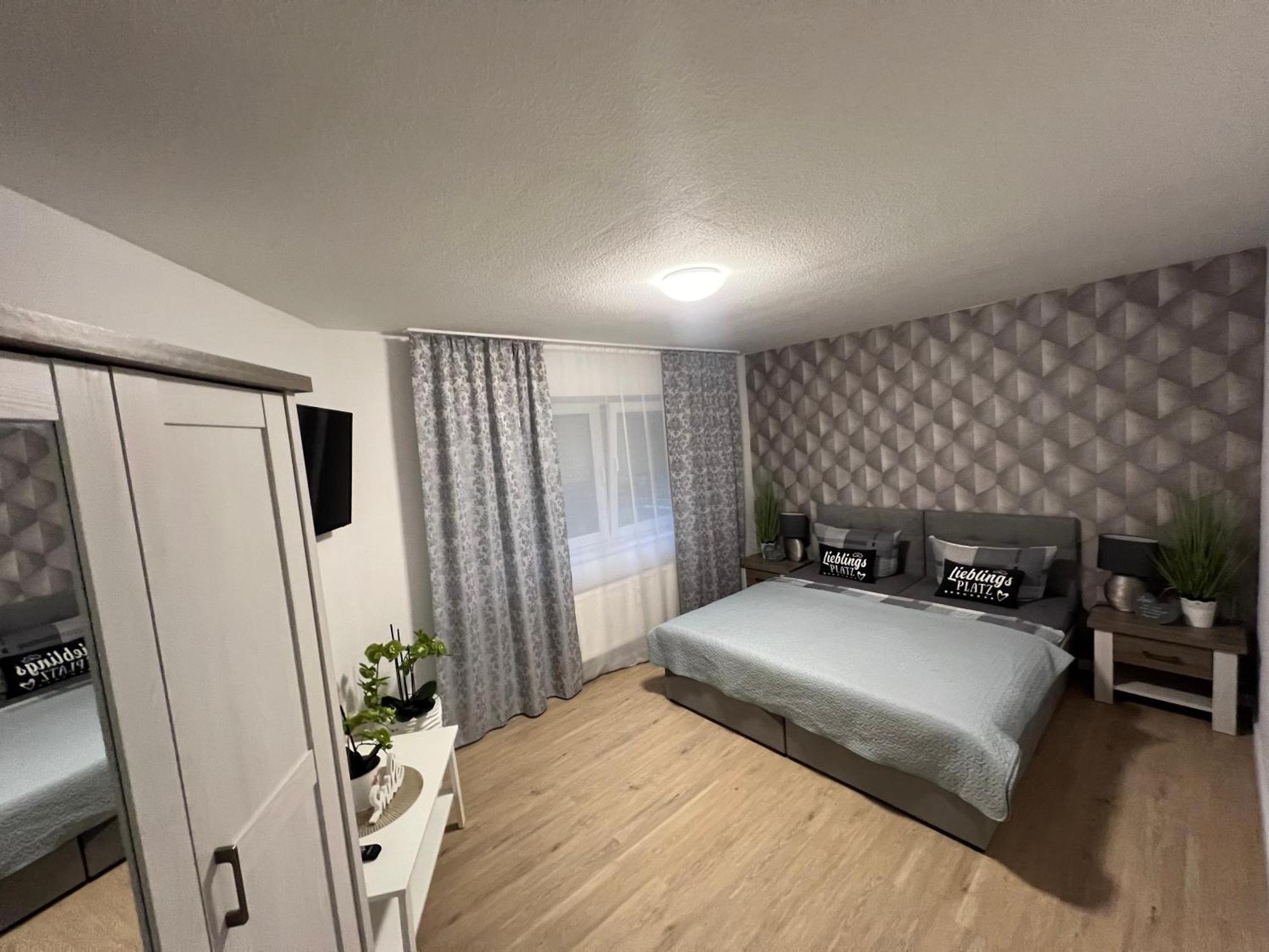 Ferienwohnung Viktoria غوتا المظهر الخارجي الصورة