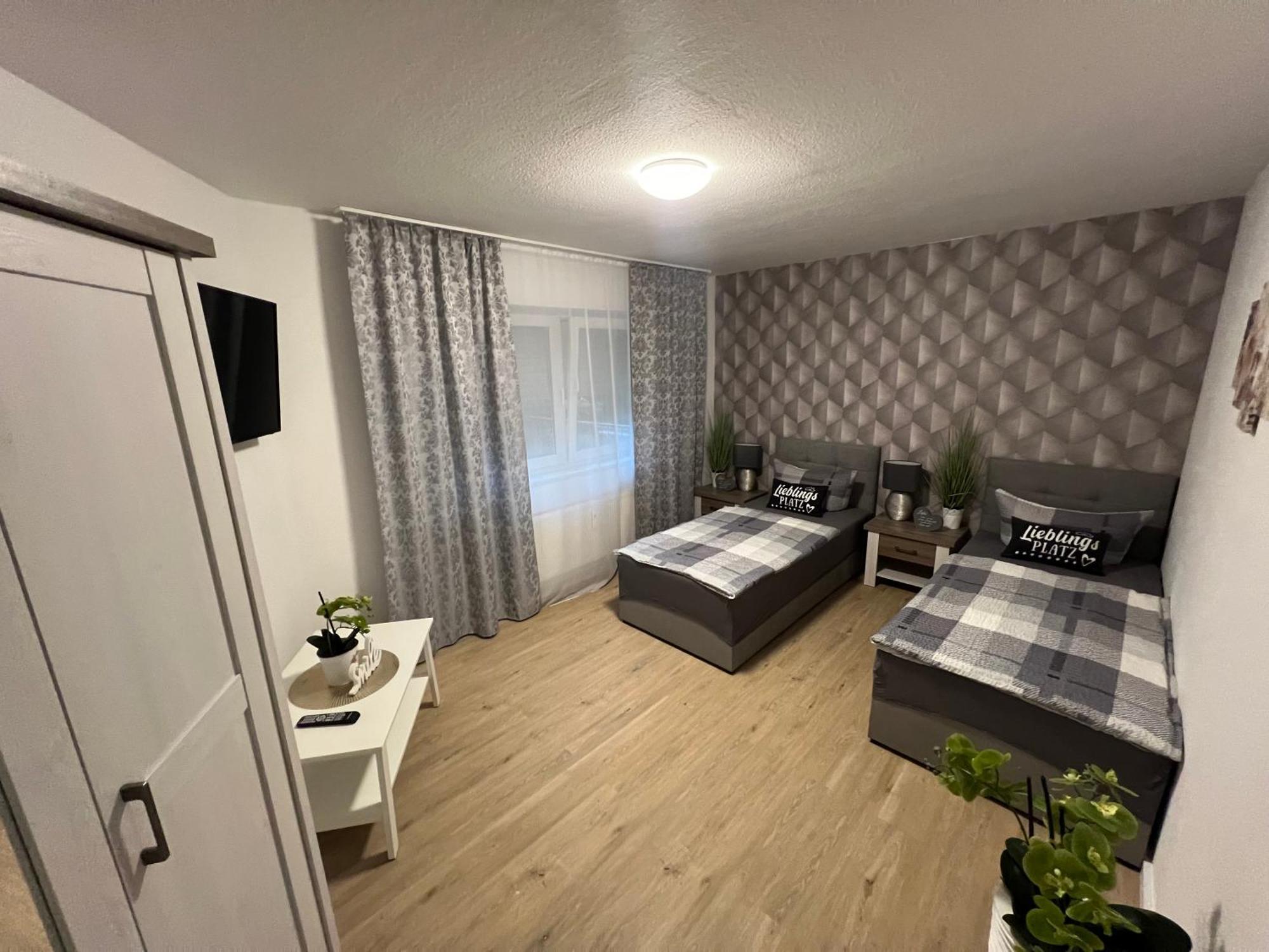 Ferienwohnung Viktoria غوتا المظهر الخارجي الصورة